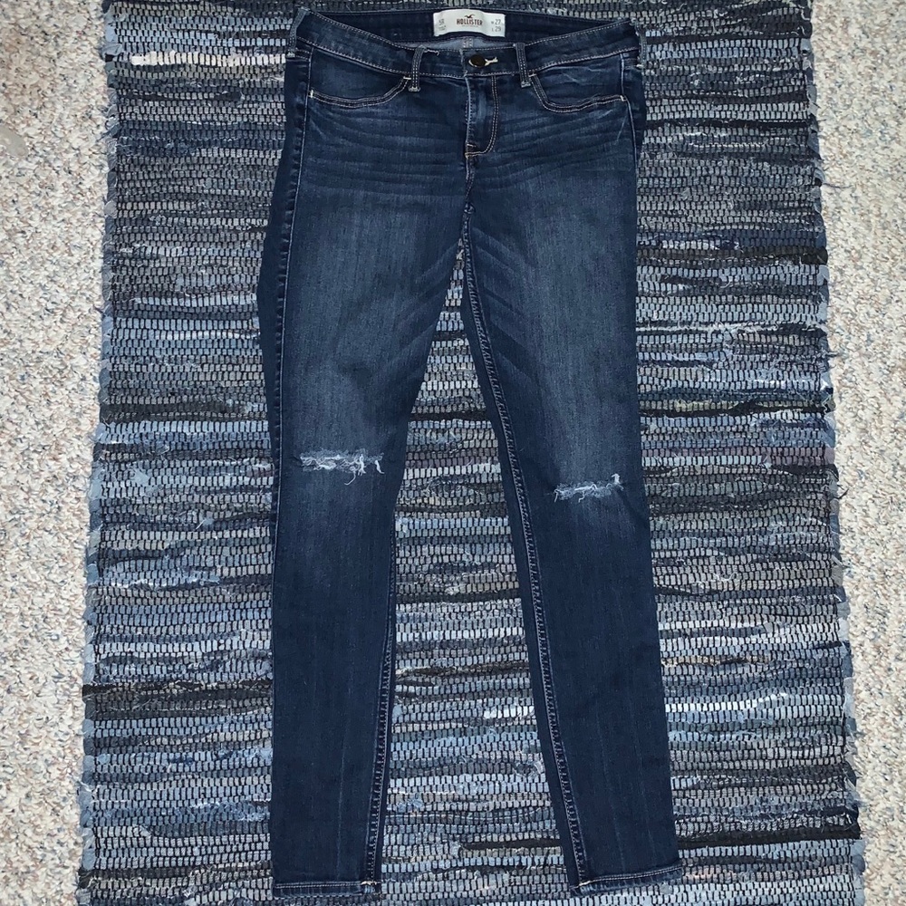 Hollister jeans with ripped knees
